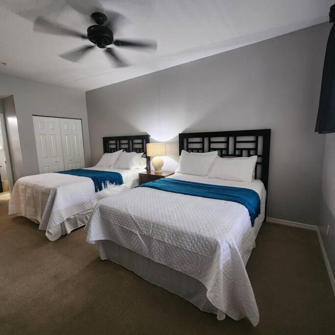1 Bedroom , 1 Bath With Kitchen At Img 布雷登顿 外观 照片